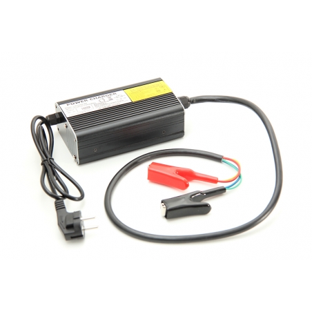 Charger 3,65V 20A / 230V
